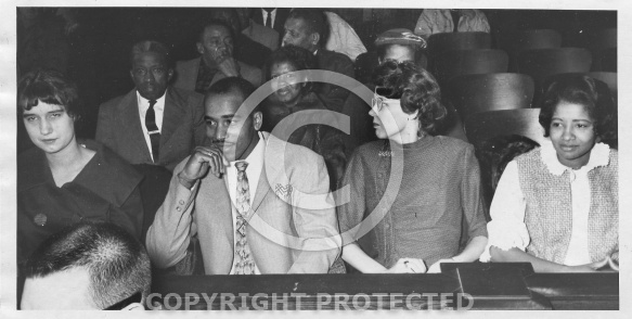  : Demonstrtors court 1 6 61