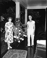  : R.S. ABBOTT FLOWER, JULY 26