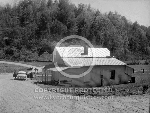  : HUNTING LODGE, TURNER STORE