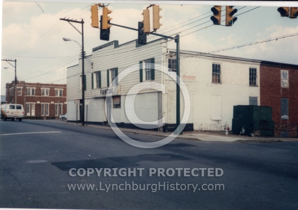  : 12 st Court to church lhf