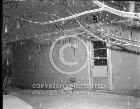  : Snow, Feb 1, 1965