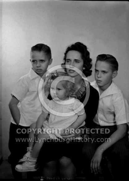  : MRS. FRICK & FAMILY, DECEMBER