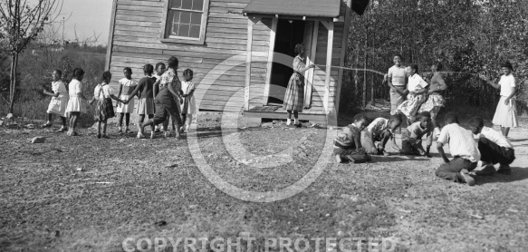  : 1953 Amherst co kids play