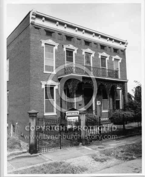  : Court St Unitarian hse lhf