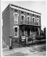  : Court St Unitarian hse lhf