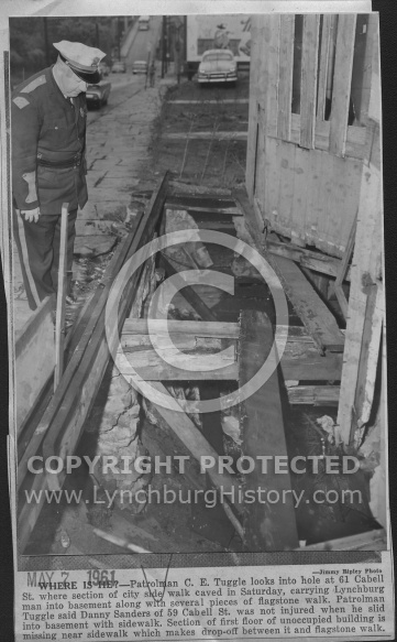  : Cabell st 62 sidewalk