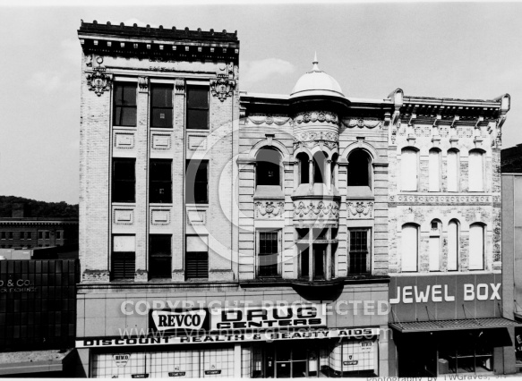  : Main st Revco2 lhf