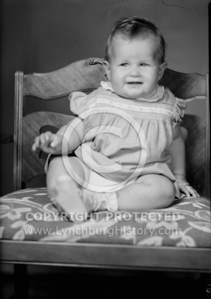  : White Terry - Baby portrait