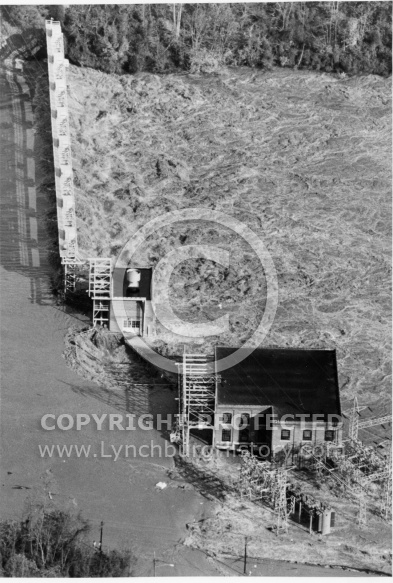 Flood 1985 - Reusens Dam