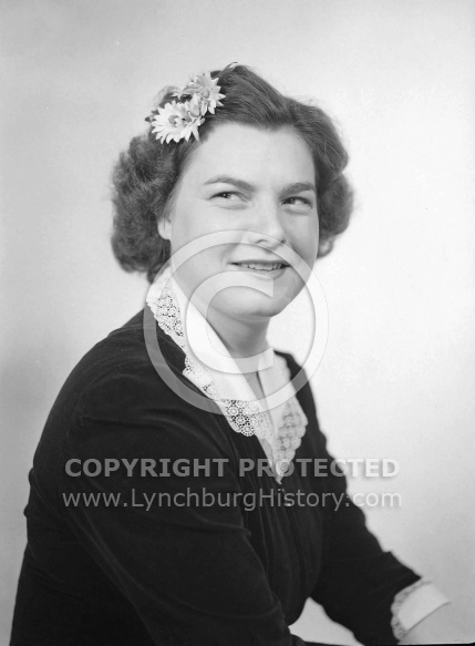  : MISS MARTHA MORRIS, OCT 1942