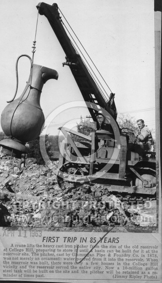  : Water pitcher moving