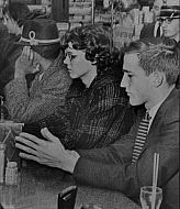  : Sit-in 12 15 60