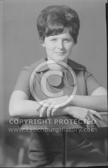  : Carolyn Dowdy (Wiliams)