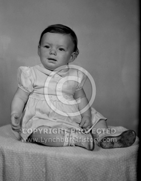  : Mrs Mays Jr Baby, Oct 1951, Amherst VA
