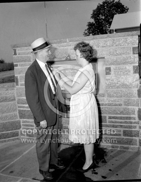  : American Legion Aux poppys, May 27, 1964