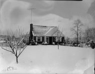  : Corner House from Webster, in Snow