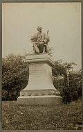 : Statue Warwick Daniel jg