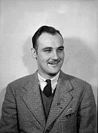  : EARL WOODY
