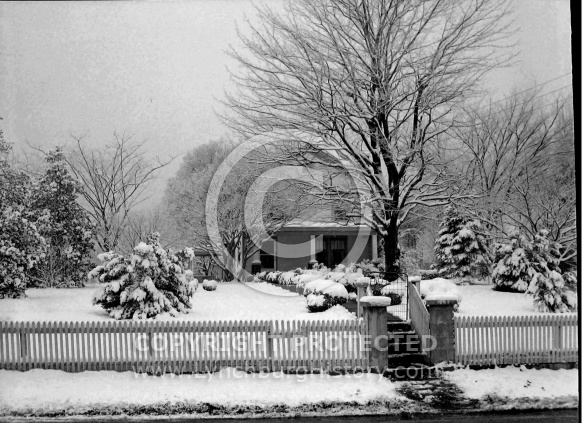  : Snow, Feb 8 1965