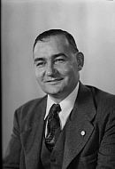  : INSURANCE AGENT, MR ARTHUR