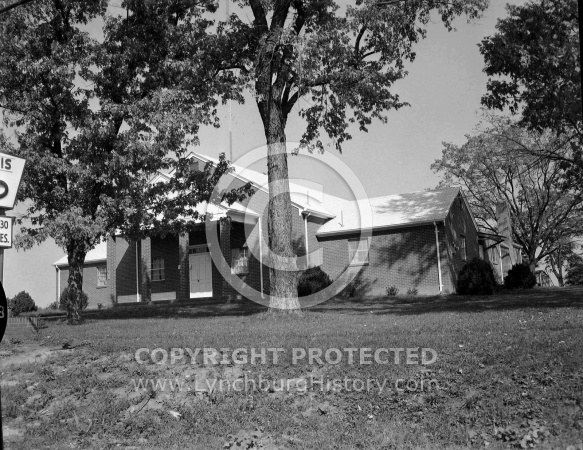  : Odd Fellow Building & water fountain, Oct 8, 1964