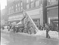  : Cleaning Streets of Snow for Advance