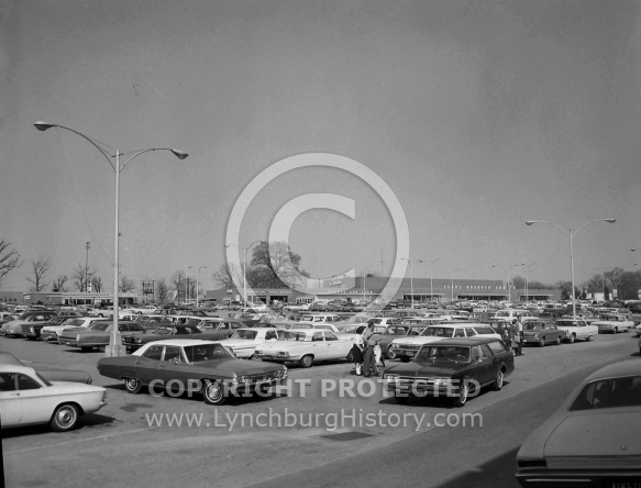  : Pitman Plaza, Snapshots of cars, April 6, 1968